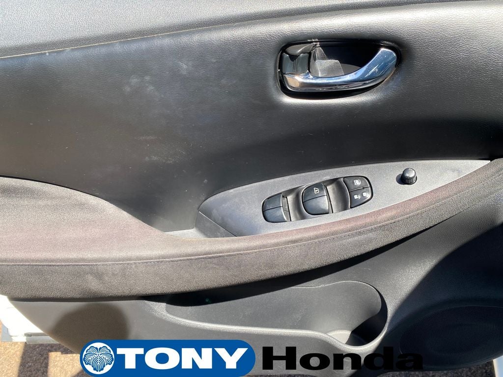 2015 Nissan Leaf S