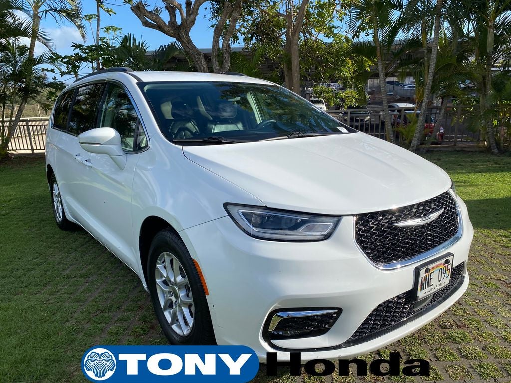 2022 Chrysler Pacifica Touring L