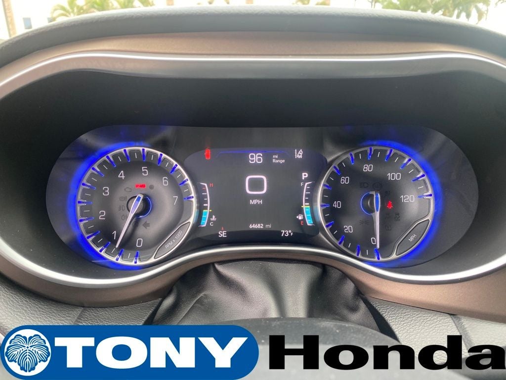 2017 Chrysler Pacifica Touring L Plus