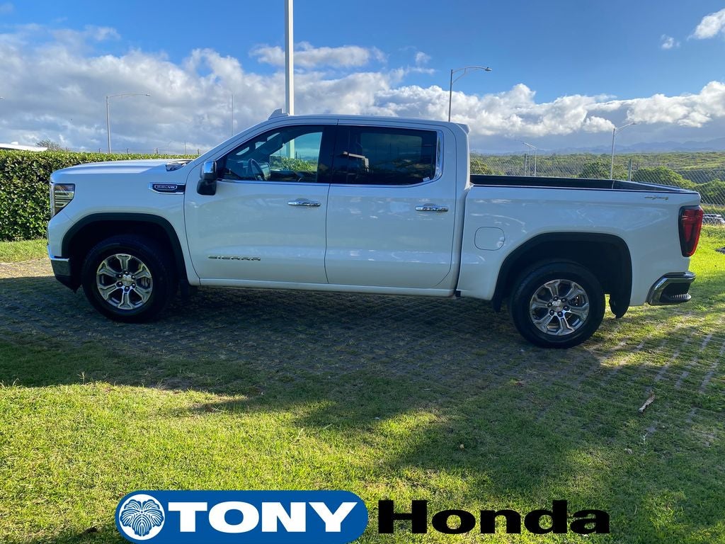 2025 GMC Sierra 1500 SLT