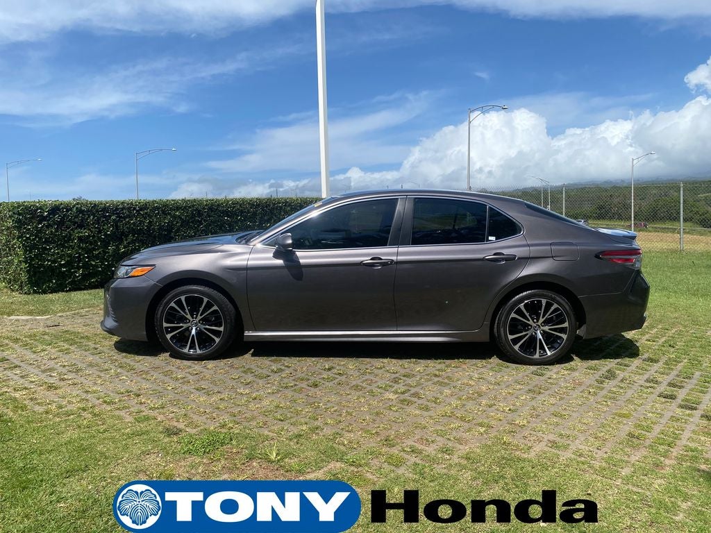 2019 Toyota Camry LE