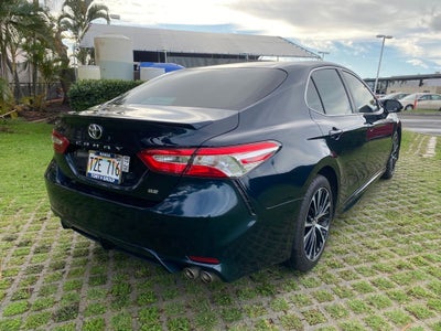 2020 Toyota Camry SE