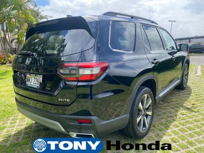 2023 Honda Pilot Elite