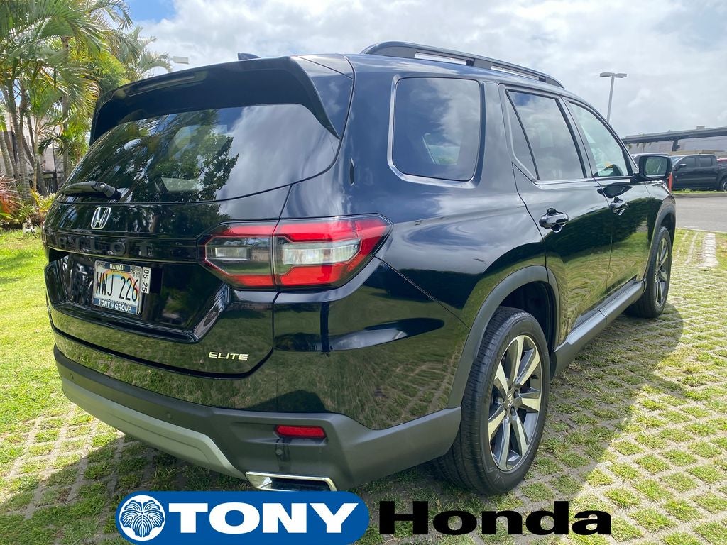 2023 Honda Pilot Elite