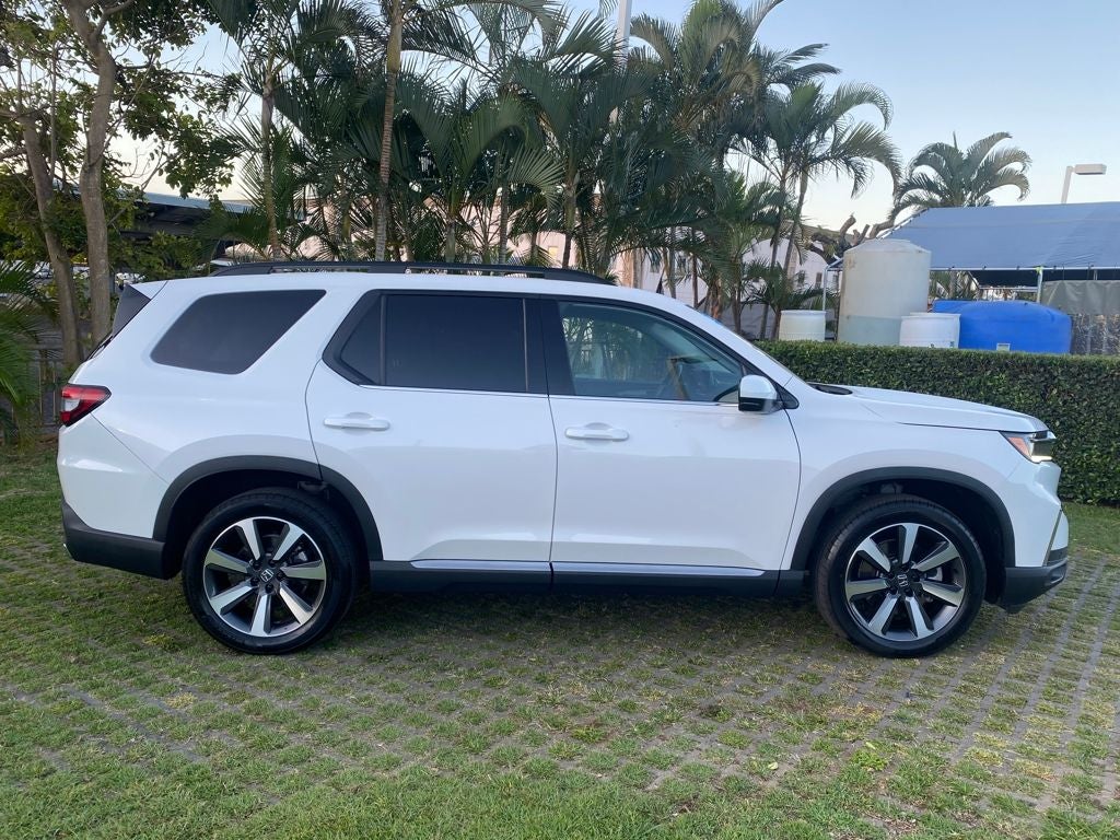 2023 Honda Pilot Touring