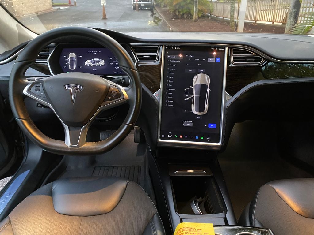 2016 Tesla Model S 70