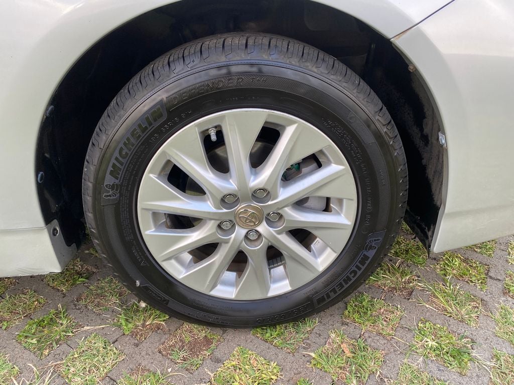 2015 Toyota Prius Plug-in Advanced