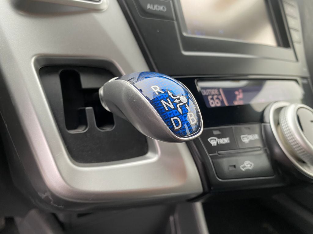 2014 Toyota Prius v Two