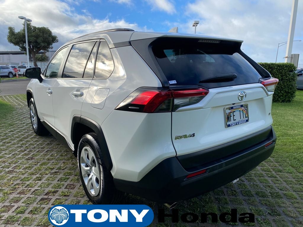2021 Toyota RAV4 LE