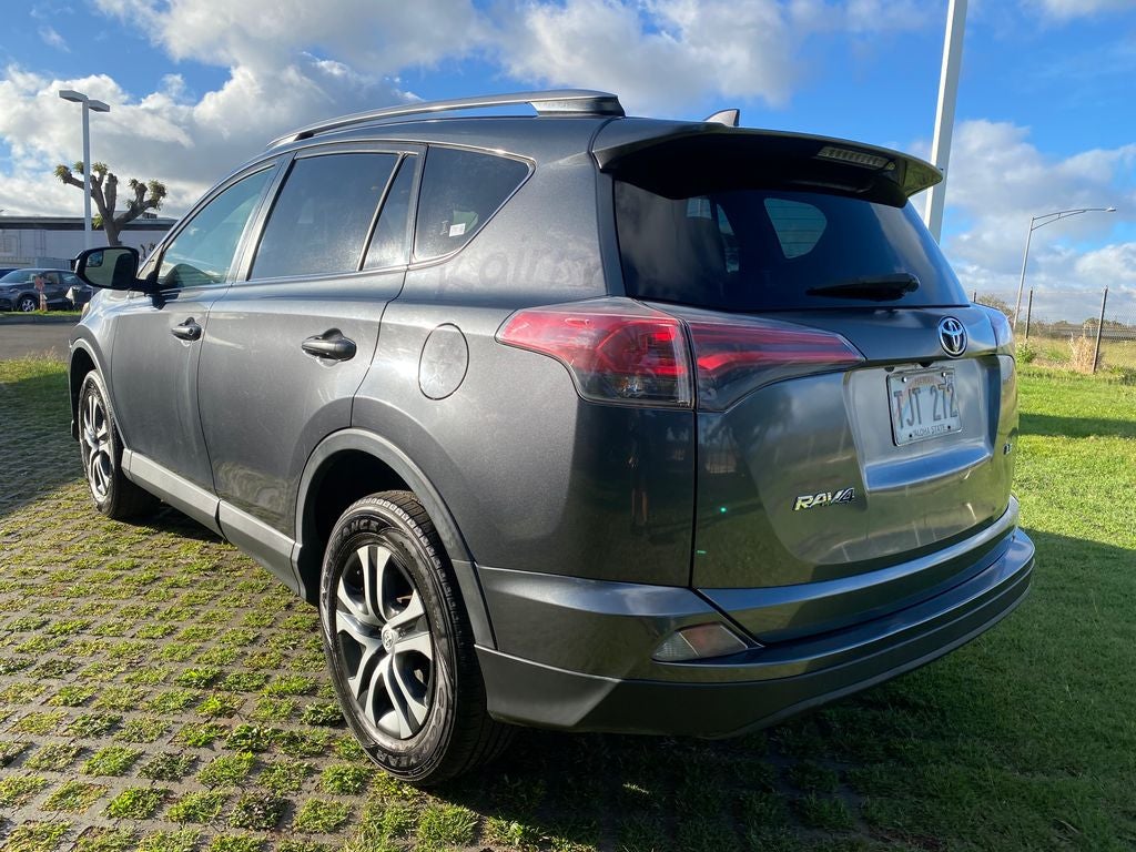 2018 Toyota RAV4 LE