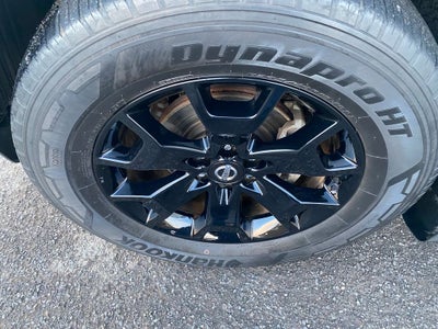 2020 Nissan Frontier SV