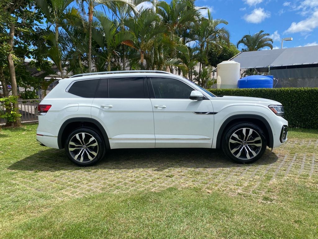 2022 Volkswagen Atlas 3.6L V6 SEL Premium R-Line
