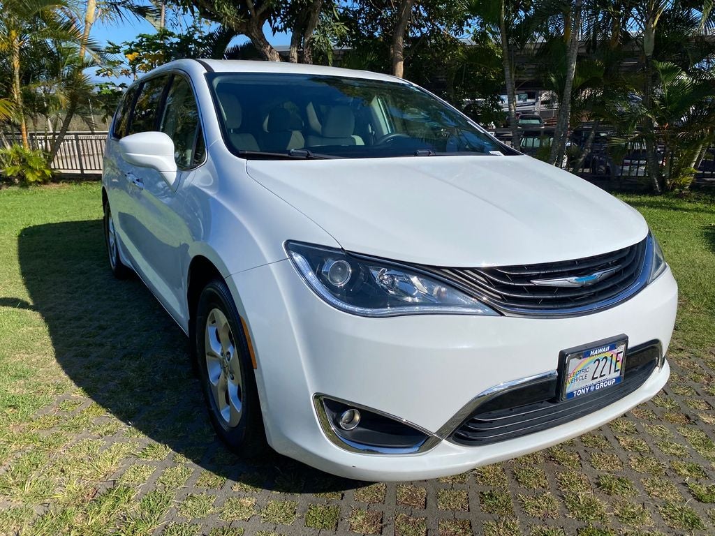 2018 Chrysler Pacifica Hybrid