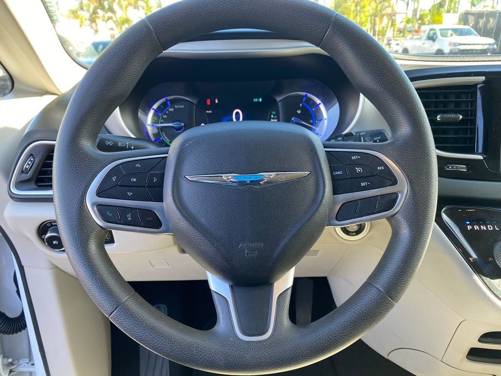2018 Chrysler Pacifica Hybrid Touring Plus