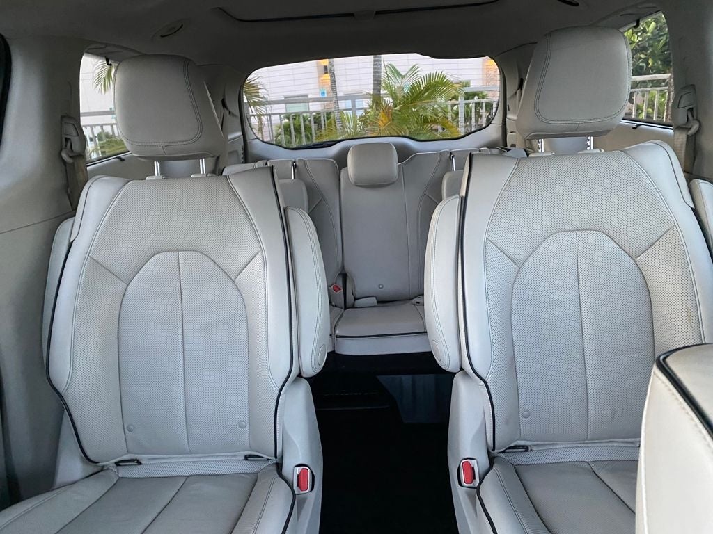 2018 Chrysler Pacifica Hybrid Limited