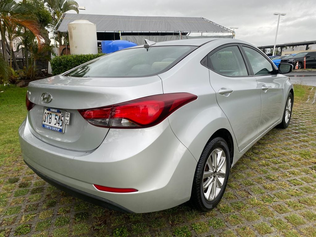 2016 Hyundai Elantra SE