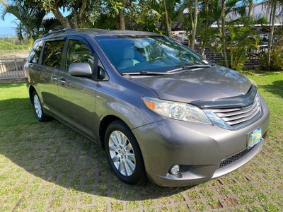 2016 Toyota Sienna Limited 7 Passenger