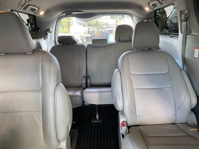 2016 Toyota Sienna Limited 7 Passenger