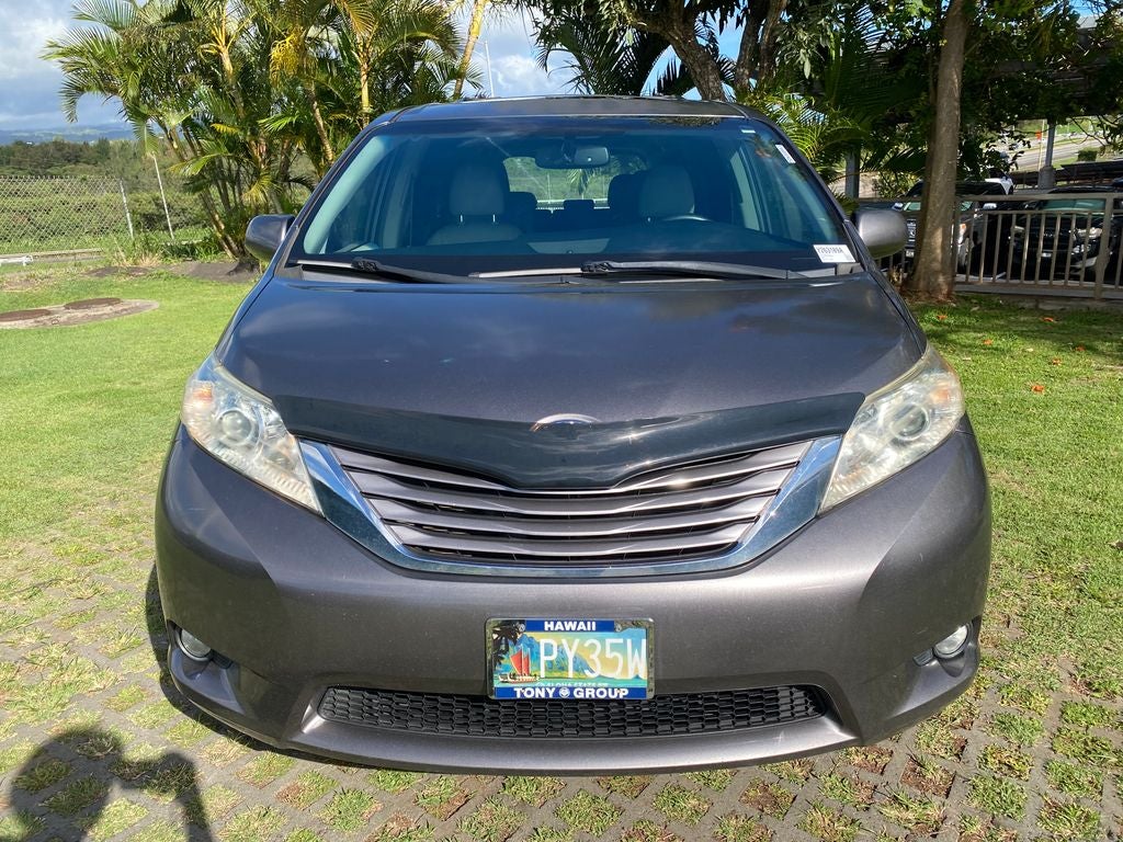 2016 Toyota Sienna Limited 7 Passenger