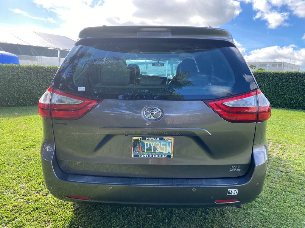 2016 Toyota Sienna Limited 7 Passenger