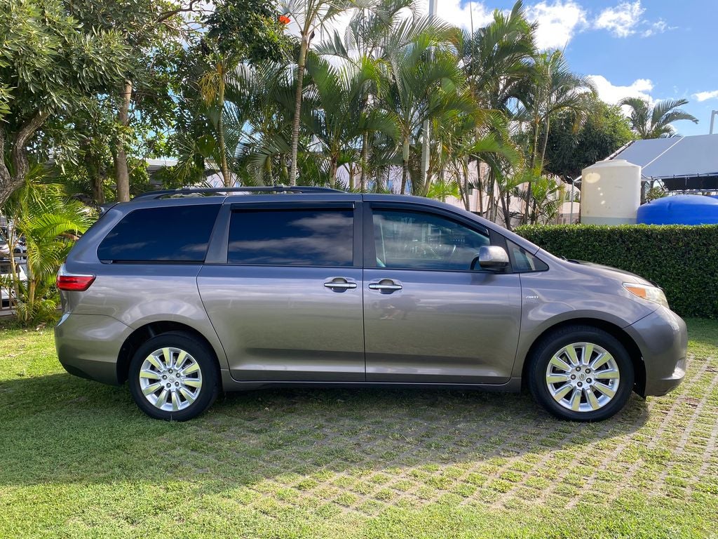 2016 Toyota Sienna Limited 7 Passenger