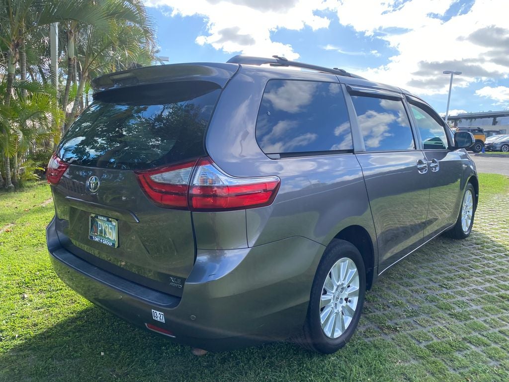 2016 Toyota Sienna Limited 7 Passenger