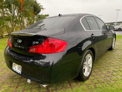 2015 INFINITI Q40 Base