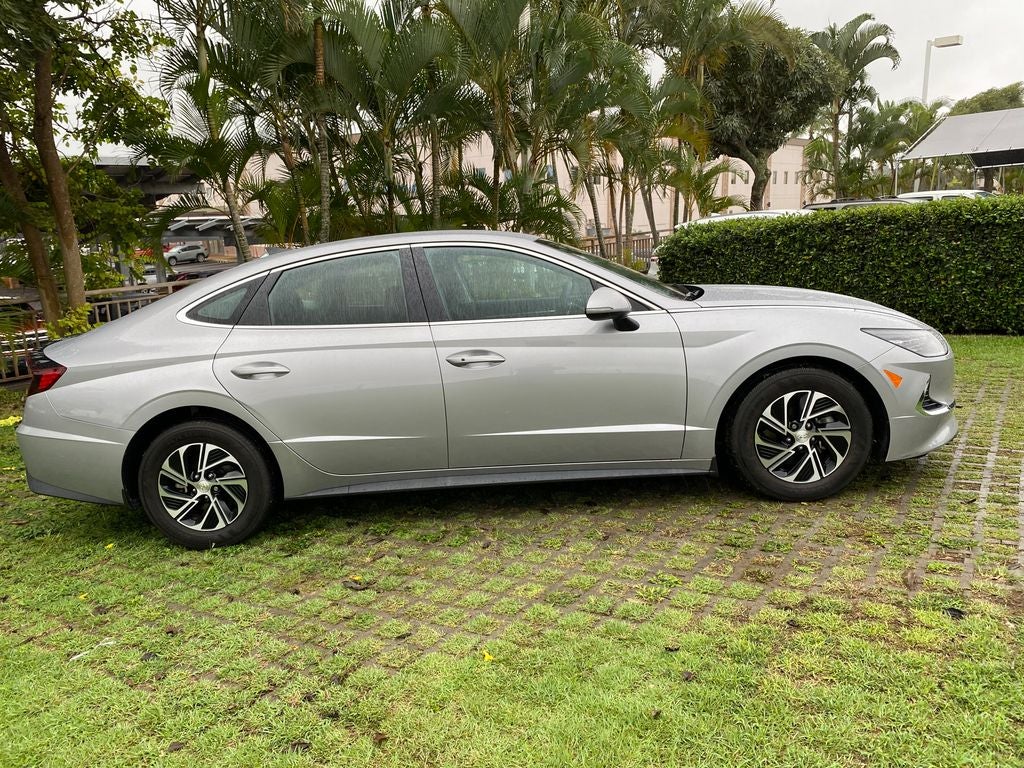 2023 Hyundai Sonata Hybrid Blue