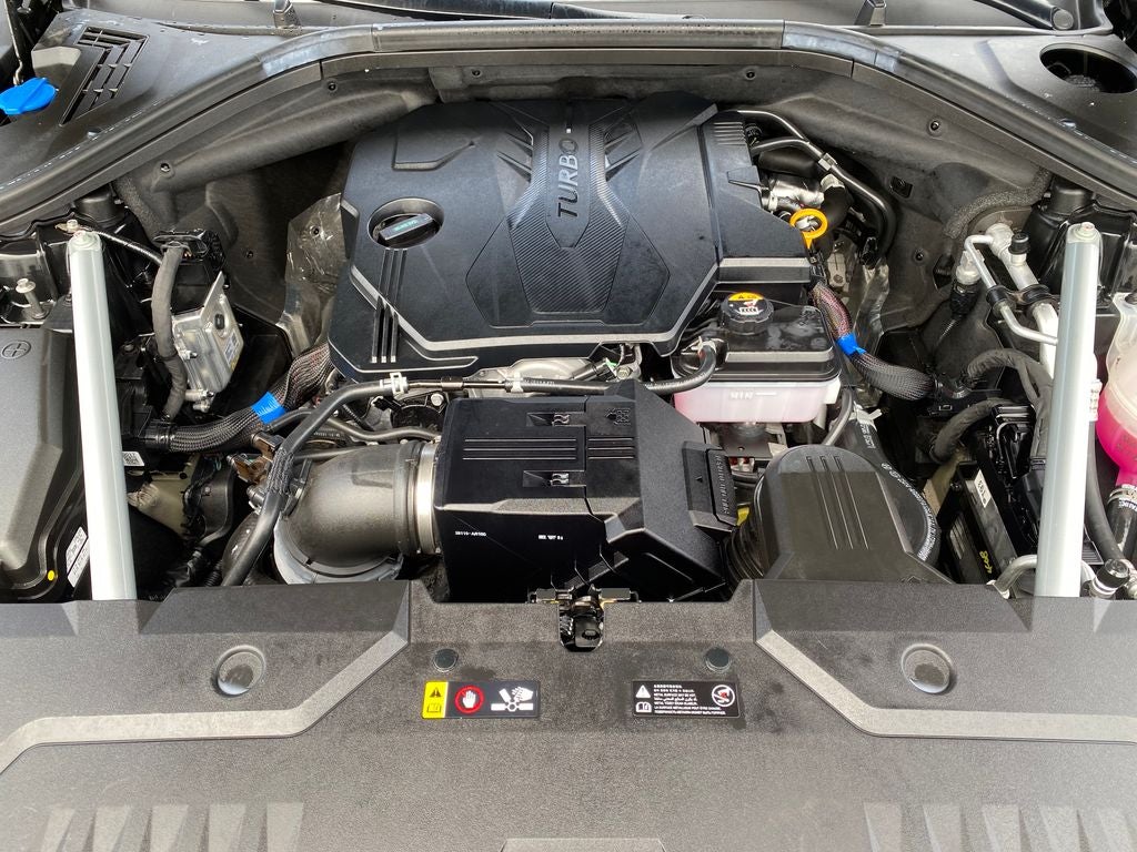 2023 Genesis GV70 2.5T