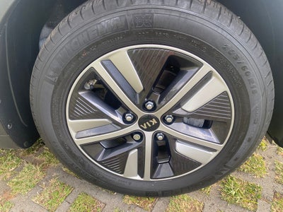 2021 Kia Niro LXS