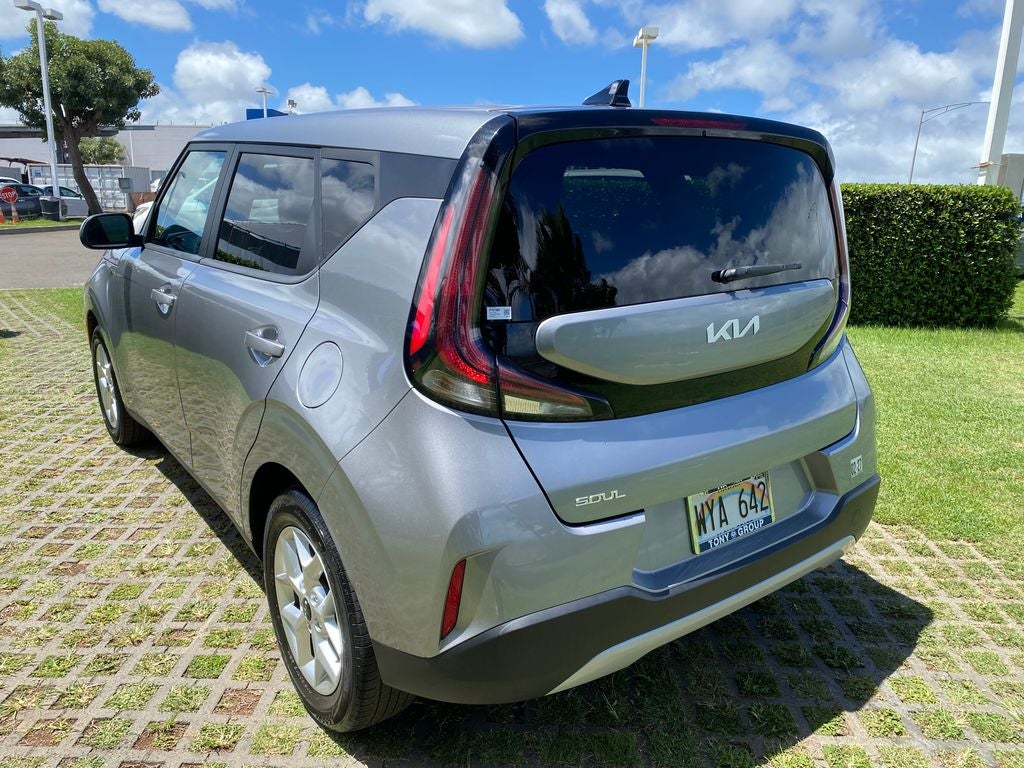 2024 Kia Soul LX