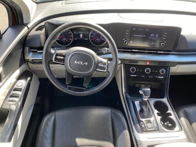 2024 Kia Carnival LX
