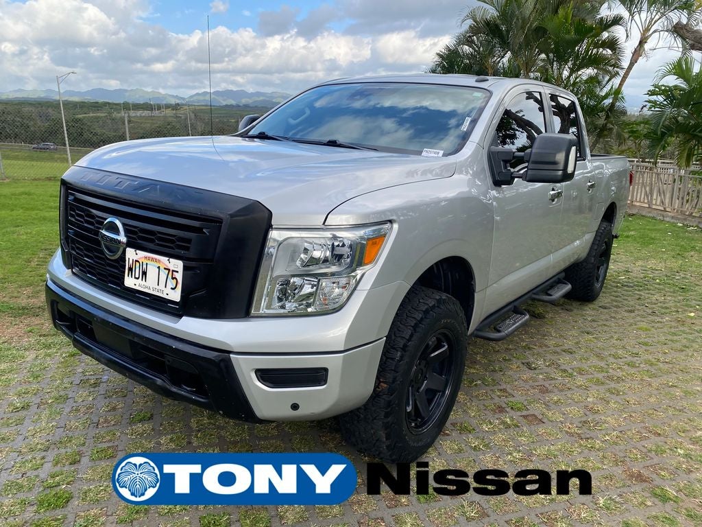 2021 Nissan Titan SV