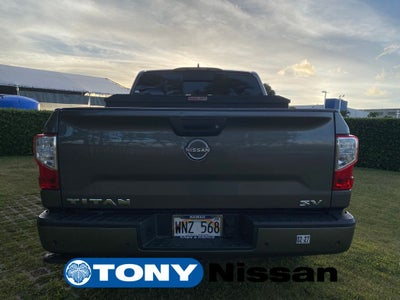 2023 Nissan Titan SV