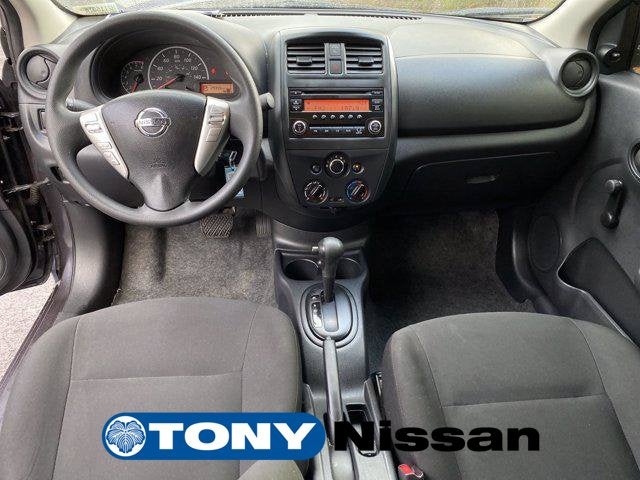2015 Nissan Versa 1.6 S Plus