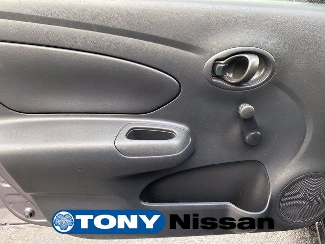 2015 Nissan Versa 1.6 S Plus