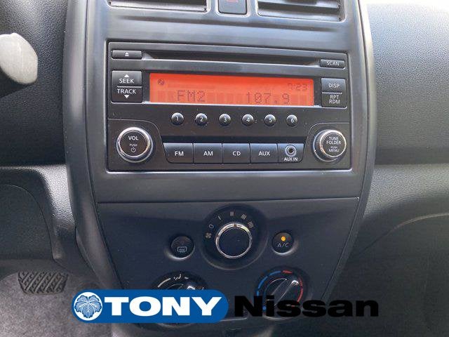 2015 Nissan Versa 1.6 S Plus