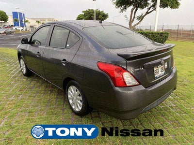 2015 Nissan Versa 1.6 S Plus