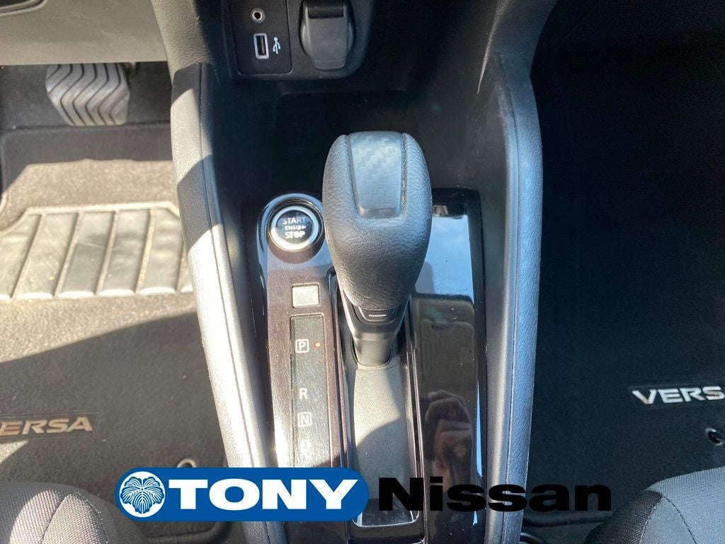 2021 Nissan Versa 1.6 S