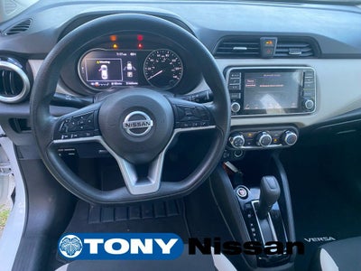 2022 Nissan Versa 1.6 SV