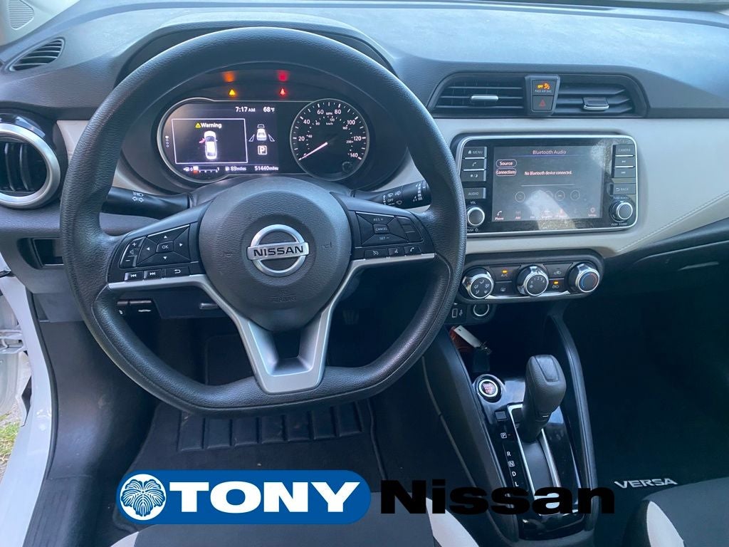 2022 Nissan Versa 1.6 SV