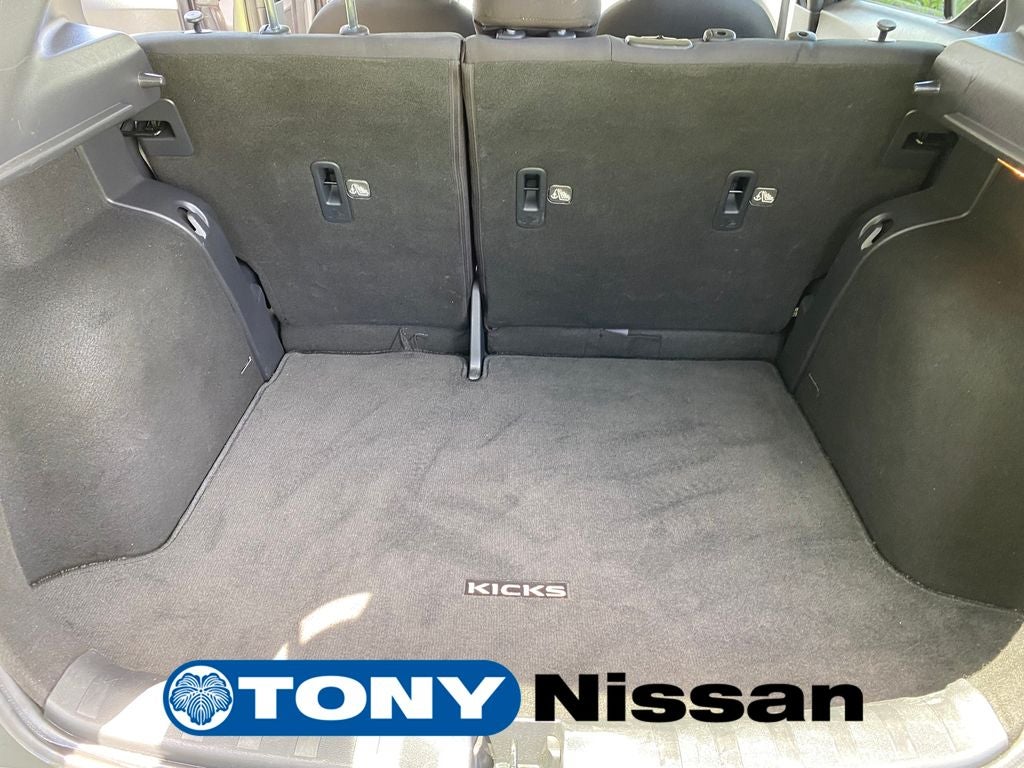 2019 Nissan Kicks SV