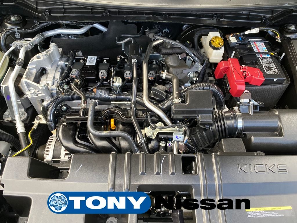 2025 Nissan Kicks SV