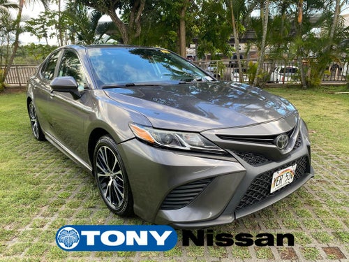 2020 Toyota Camry SE