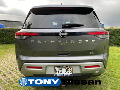 2023 Nissan Pathfinder SL
