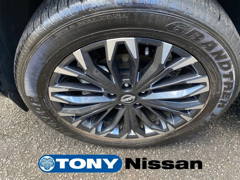 2024 Nissan Rogue Platinum
