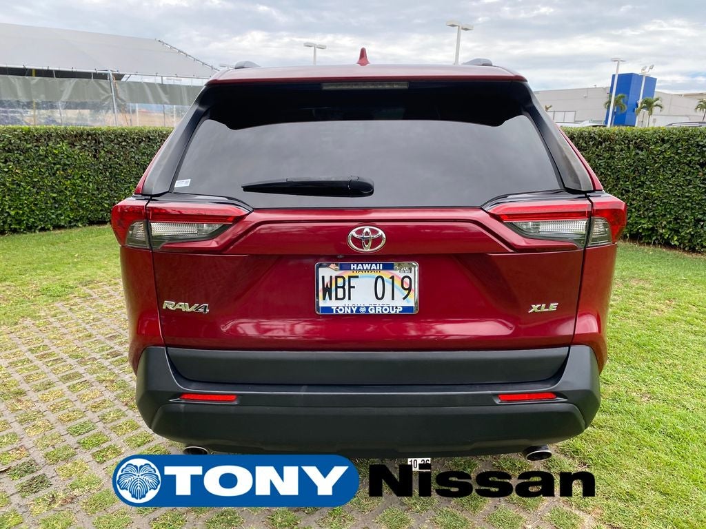 2020 Toyota RAV4 XLE