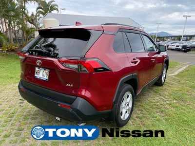 2020 Toyota RAV4 XLE