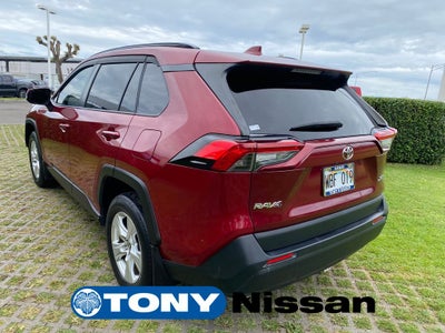 2020 Toyota RAV4 XLE