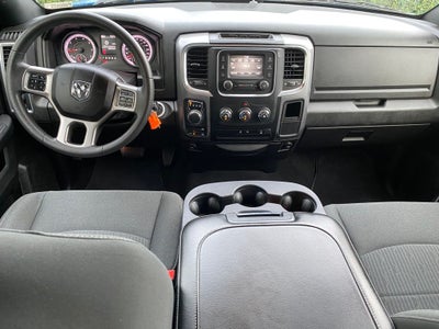 2024 RAM 1500 Classic Base